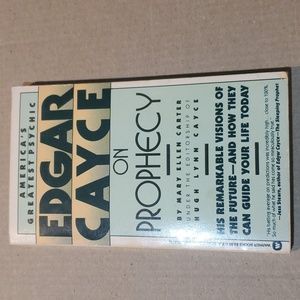 2/$8 🔮 Edgar Cayce On Prophecy paperback book 📚